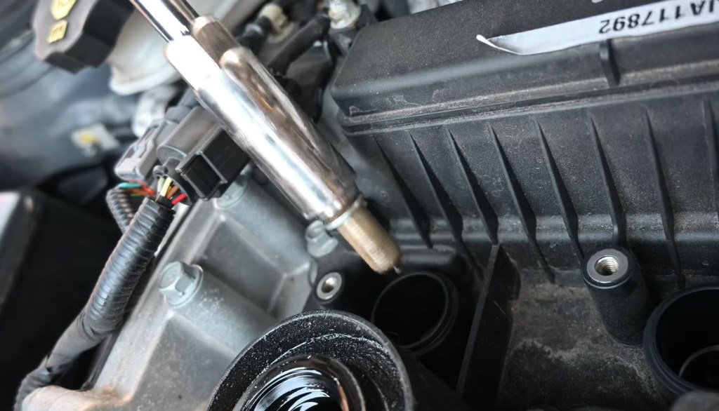 Hyundai i30N coil pack and spark plug replacement