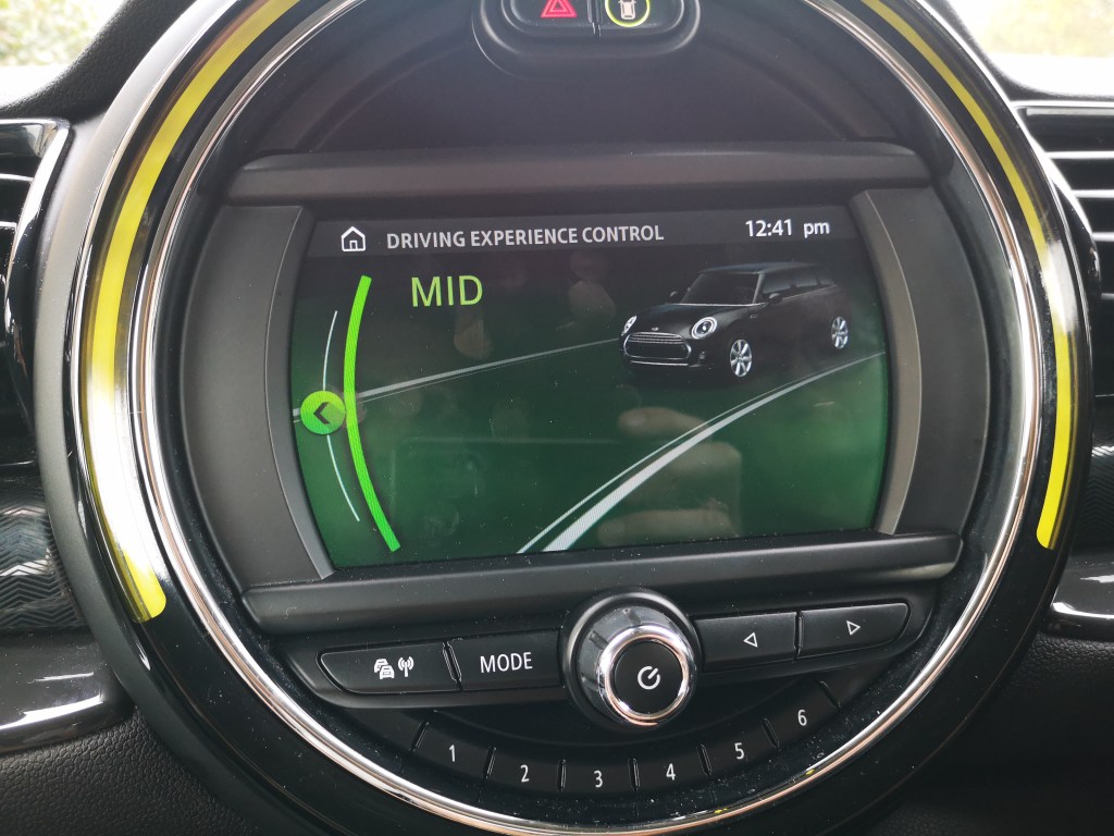 mini clubman mid mode