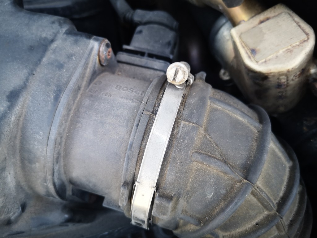 jubilee clip on turbo pipe on an audi a5 b8