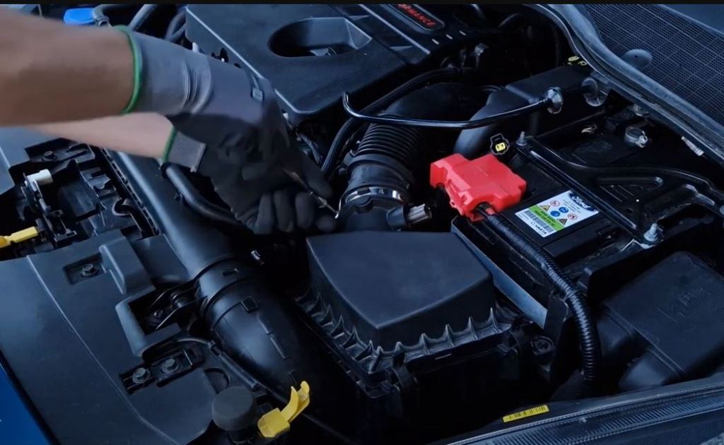 fiesta st mk8 air intake jubilee clip removal